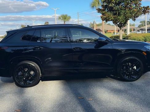 New 2026 Volkswagen Tiguan SE R-Line image 9