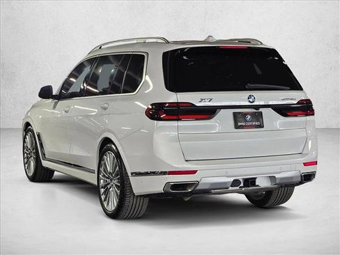 Certified 2024 BMW X7 xDrive40i w/ Executive Package image 8
