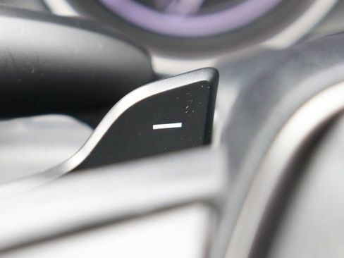 Used 2023 Toyota Camry SE image 20