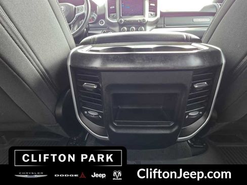 Used 2022 RAM 1500 Big Horn AWD/4WD image 19