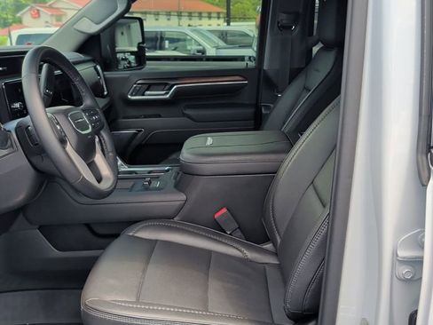 Used 2026 GMC Sierra 2500 Denali w/ Denali Reserve Package AWD/4WD image 7