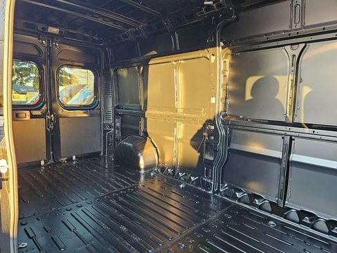 New 2026 RAM ProMaster 2500 FWD image 17
