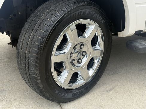 Used 2013 Ford F150 Lariat w/ Lariat Chrome Pkg AWD/4WD image 19