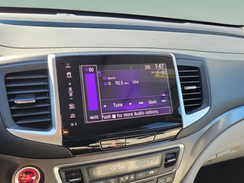 Used 2018 Honda Pilot EX-L image 16