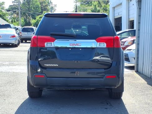 Used 2011 GMC Terrain SLE w/ LPO, Protection Package FWD image 4