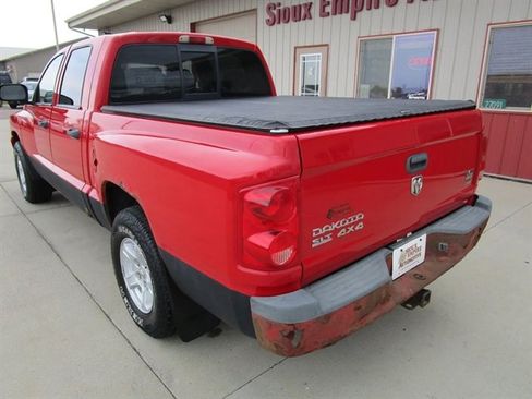 Used 2007 Dodge Dakota SLT w/ Trailer Tow Group AWD/4WD image 9