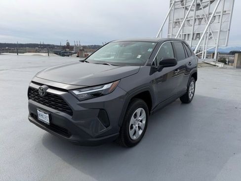 Used 2023 Toyota RAV4 LE image 3