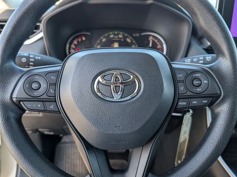 Used 2025 Toyota RAV4 LE image 18