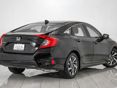 Used 2017 Honda Civic EX image 6
