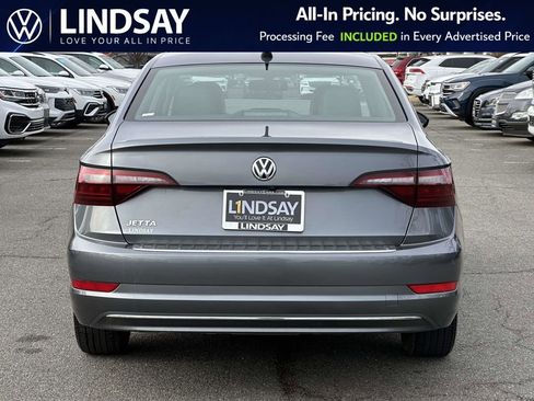 Used 2020 Volkswagen Jetta SE image 6