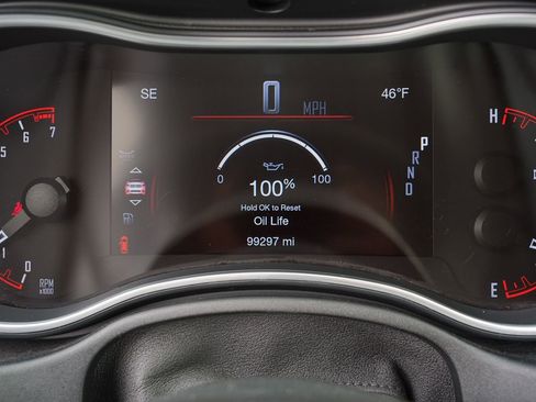 Used 2019 Dodge Durango SXT AWD/4WD image 29