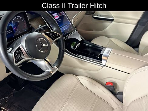 Used 2024 Mercedes-Benz GLC 300 4MATIC image 12