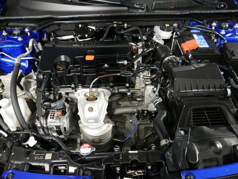 Used 2023 Honda Civic Sport image 3