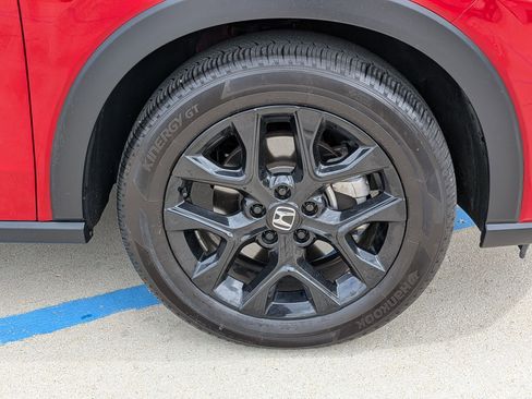 Used 2025 Honda HR-V Sport image 29