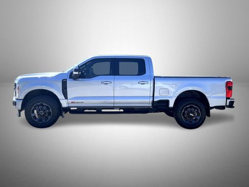 Used 2023 Ford F250 Lariat w/ Sport Appearance Package AWD/4WD image 8