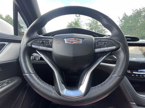 Used 2023 Cadillac XT6 Premium Luxury FWD image 15
