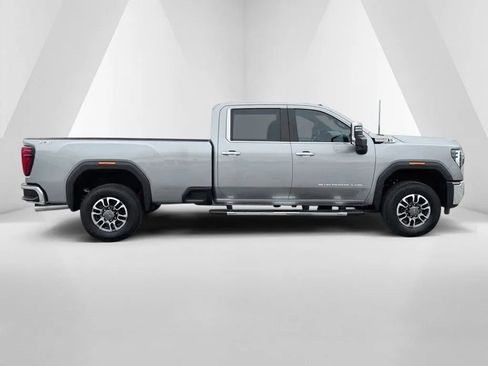 New 2026 GMC Sierra 2500 SLT w/ SLT Premium Package image 8