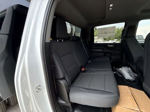 New 2025 GMC Sierra 3500 Pro w/ Convenience Package AWD/4WD image 25
