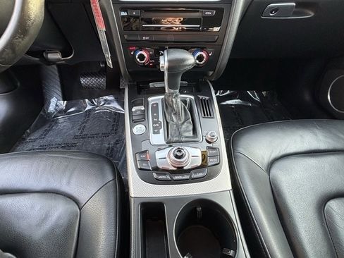 Used 2016 Audi A4 2.0T Premium Plus w/ Technology Package image 16