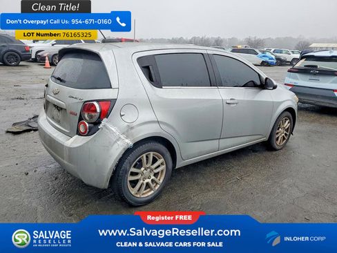 Used 2015 Chevrolet Sonic LT w/ Fun and Sun Package image 4