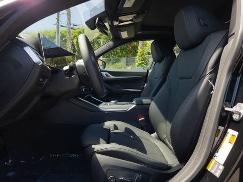 New 2026 BMW i4 eDrive40 w/ Parking Assistance Package RWD image 8