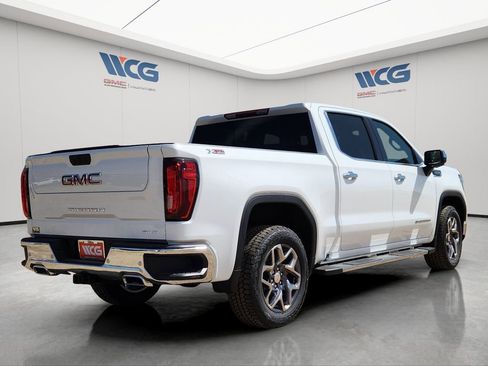 New 2026 GMC Sierra 1500 SLT w/ SLT Premium Plus Package image 4