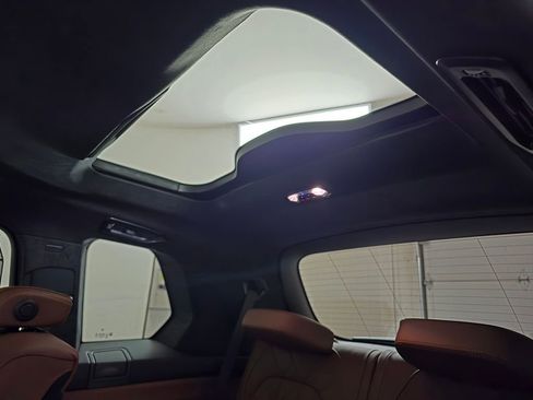 New 2026 BMW X7 xDrive40i AWD/4WD image 26