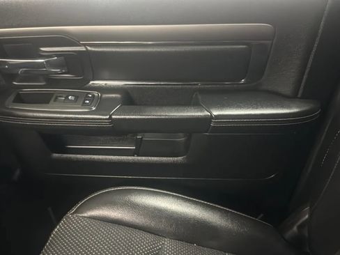 Used 2014 RAM 1500 Sport w/ Convenience Group AWD/4WD image 16