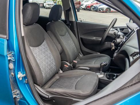 Used 2020 Chevrolet Spark LS FWD image 15