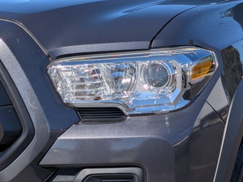 Used 2021 Toyota Tacoma SR w/ SX Package AWD/4WD image 10