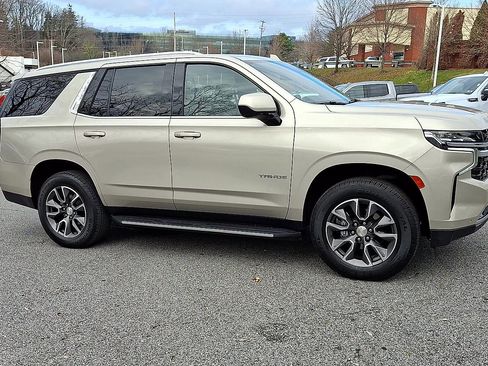 Certified 2021 Chevrolet Tahoe LS w/ Driver Alert Package image 2