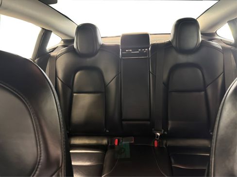 Used 2019 Tesla Model 3 Mid Range RWD image 18