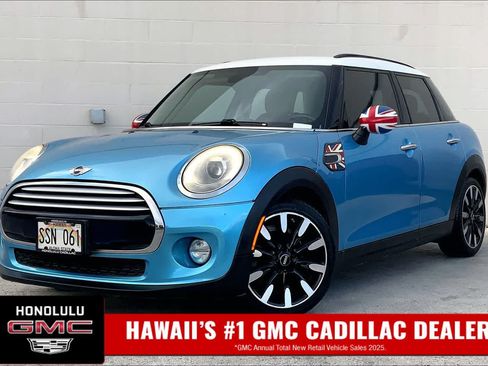 Used 2015 MINI Cooper 4-Door Hardtop FWD image 1