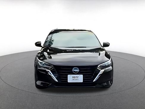 Used 2025 Nissan Sentra SV FWD image 10