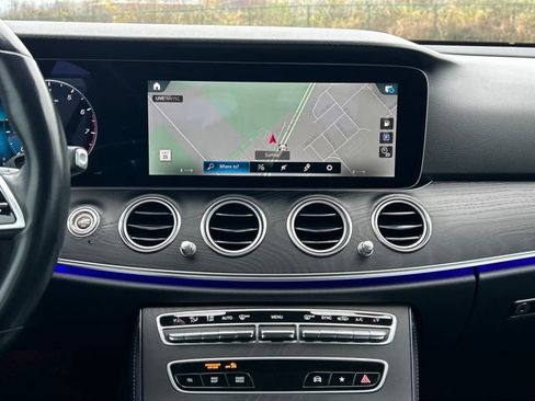 Used 2021 Mercedes-Benz E 350 4MATIC Sedan image 26