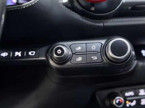 Used 2019 Ferrari 812 Superfast image 26