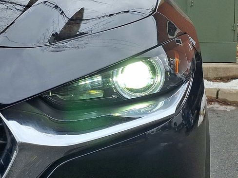 Certified 2025 MAZDA CX-30 AWD 2.5 S w/ Premium Package image 9