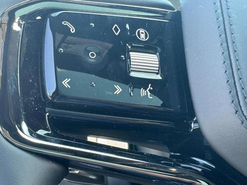 Used 2026 Land Rover Range Rover Velar Dynamic SE image 26