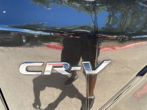 Used 2017 Honda CR-V EX image 10