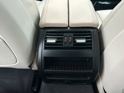 Used 2015 BMW 535i xDrive Sedan AWD/4WD image 32