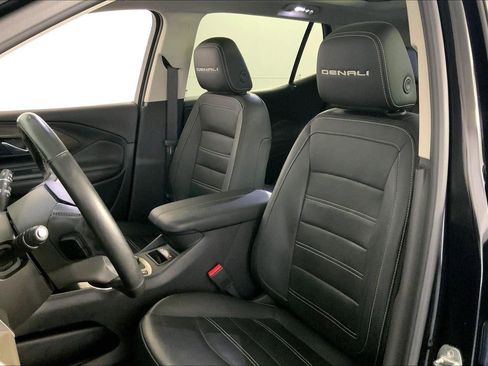 Used 2023 GMC Terrain Denali w/ Denali Premium Package image 22