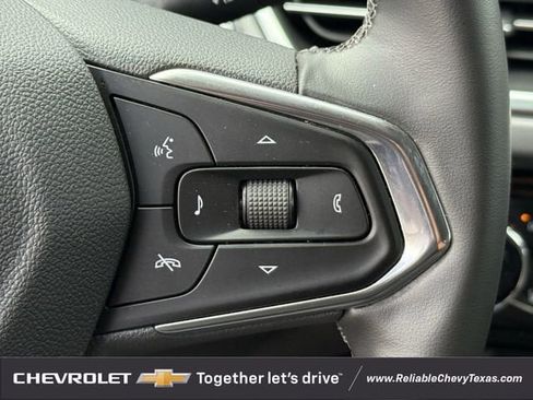 Used 2025 Chevrolet Trax ACTIV w/ Driver Confidence Package FWD image 15