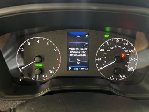 Used 2025 Toyota Corolla Cross AWD Hybrid image 17
