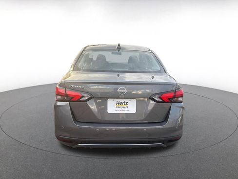 Used 2025 Nissan Versa SV image 16