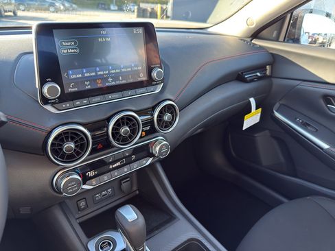 New 2025 Nissan Sentra SR image 21