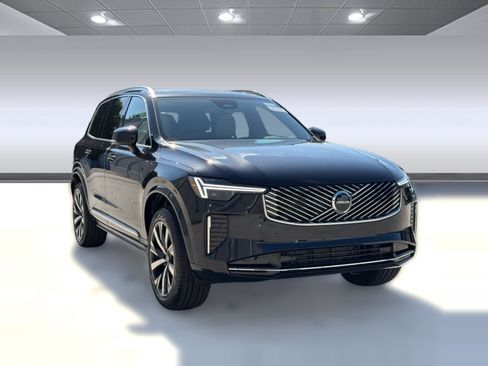 New 2026 Volvo XC90 B5 Core w/ Protection Package AWD/4WD image 7