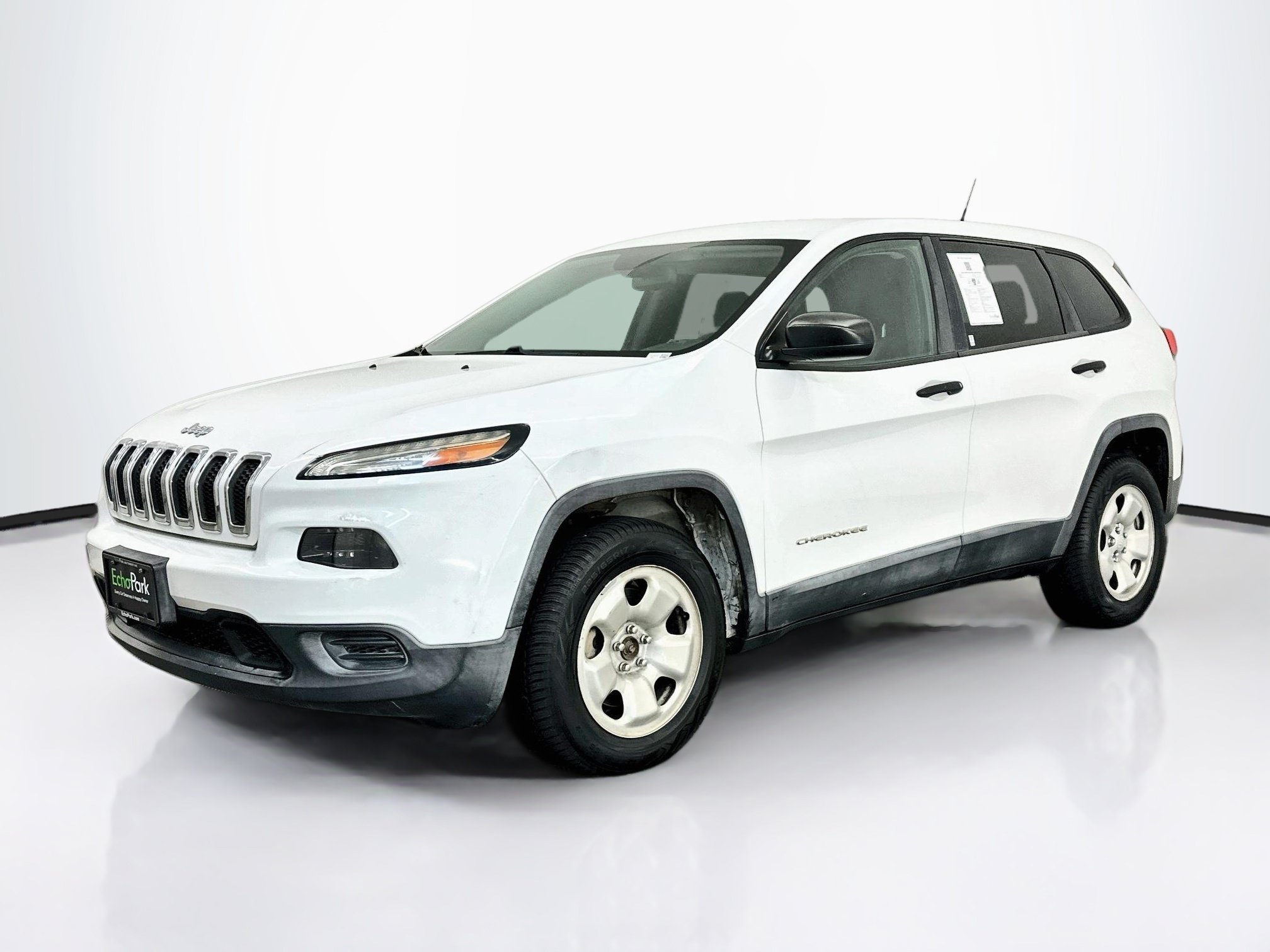 Used 2014 Jeep Cherokee Sport AWD/4WD image 3