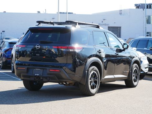 Certified 2024 Nissan Pathfinder Rock Creek image 7