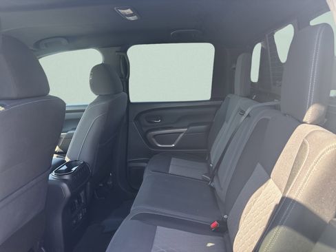 Used 2024 Nissan Titan SV w/ SV Bronze Edition Package image 45