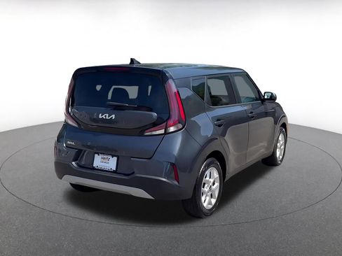 Used 2025 Kia Soul LX w/ LX Technology Package FWD image 14